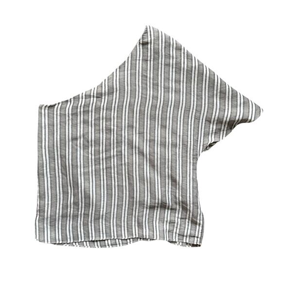 Vici One Shoulder One Shoulder Flutter Sleeve Blouse Size L - Picture 5 of 7